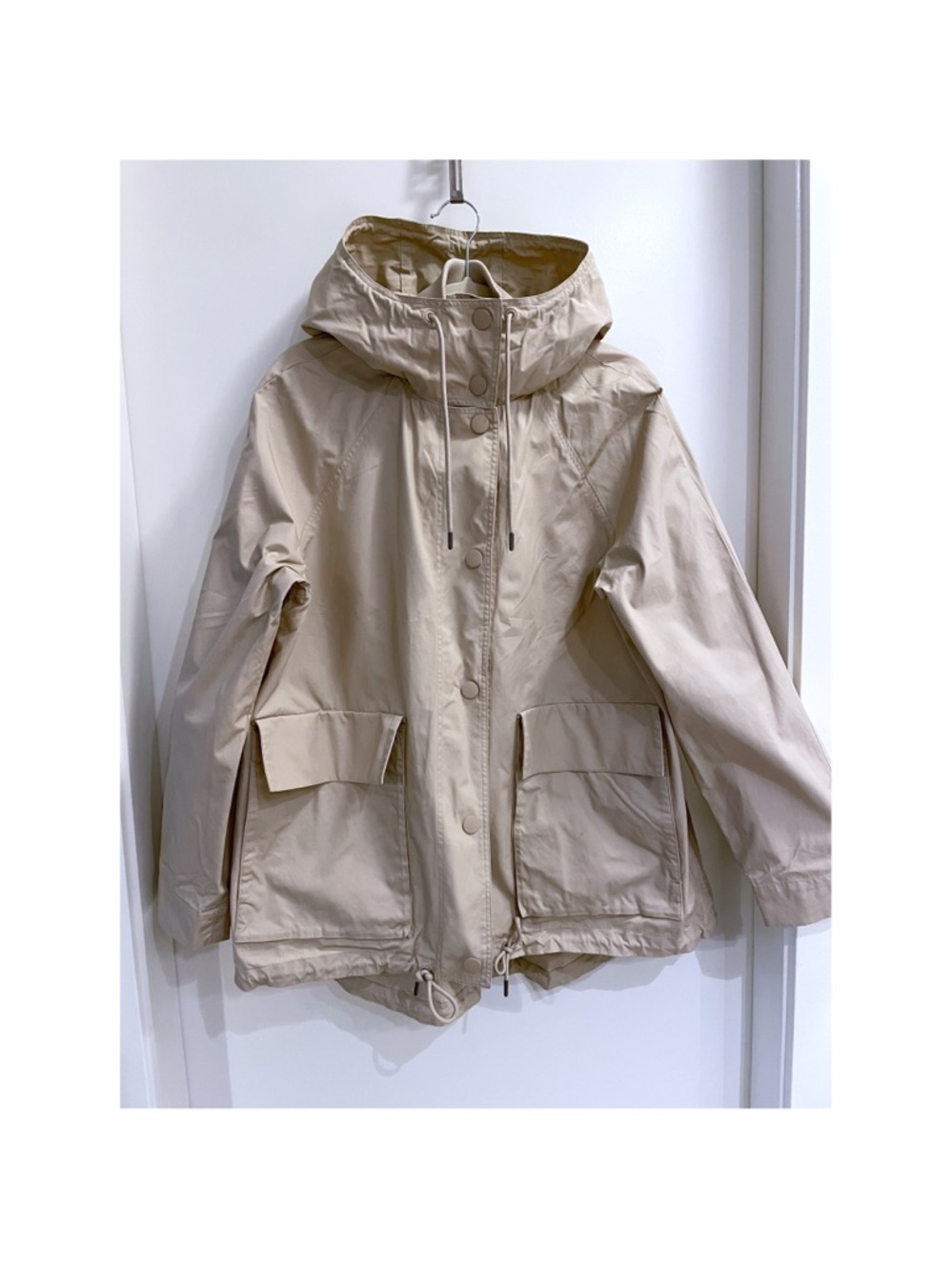 COS layered cotton parka with hood in oatmeal color with two pockets - Picture 6 of 10